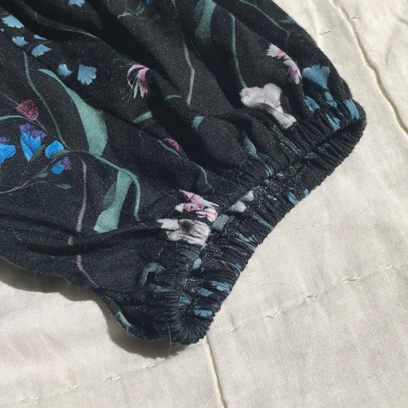 Top - Picture 4 of 5